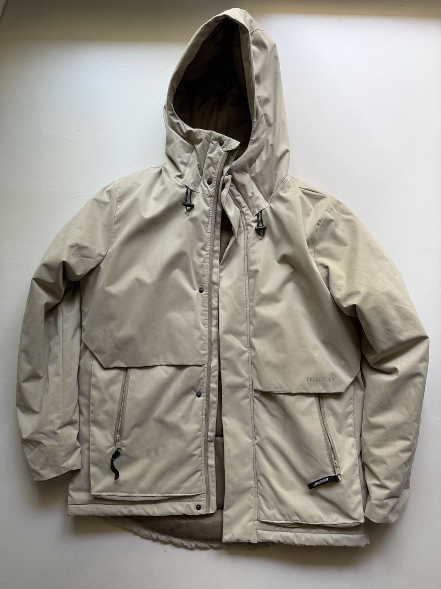 Revolution Jacken: Revolution Gorpcore Winterjacke M – Gebraucht aus Basel von XavierLaMeije