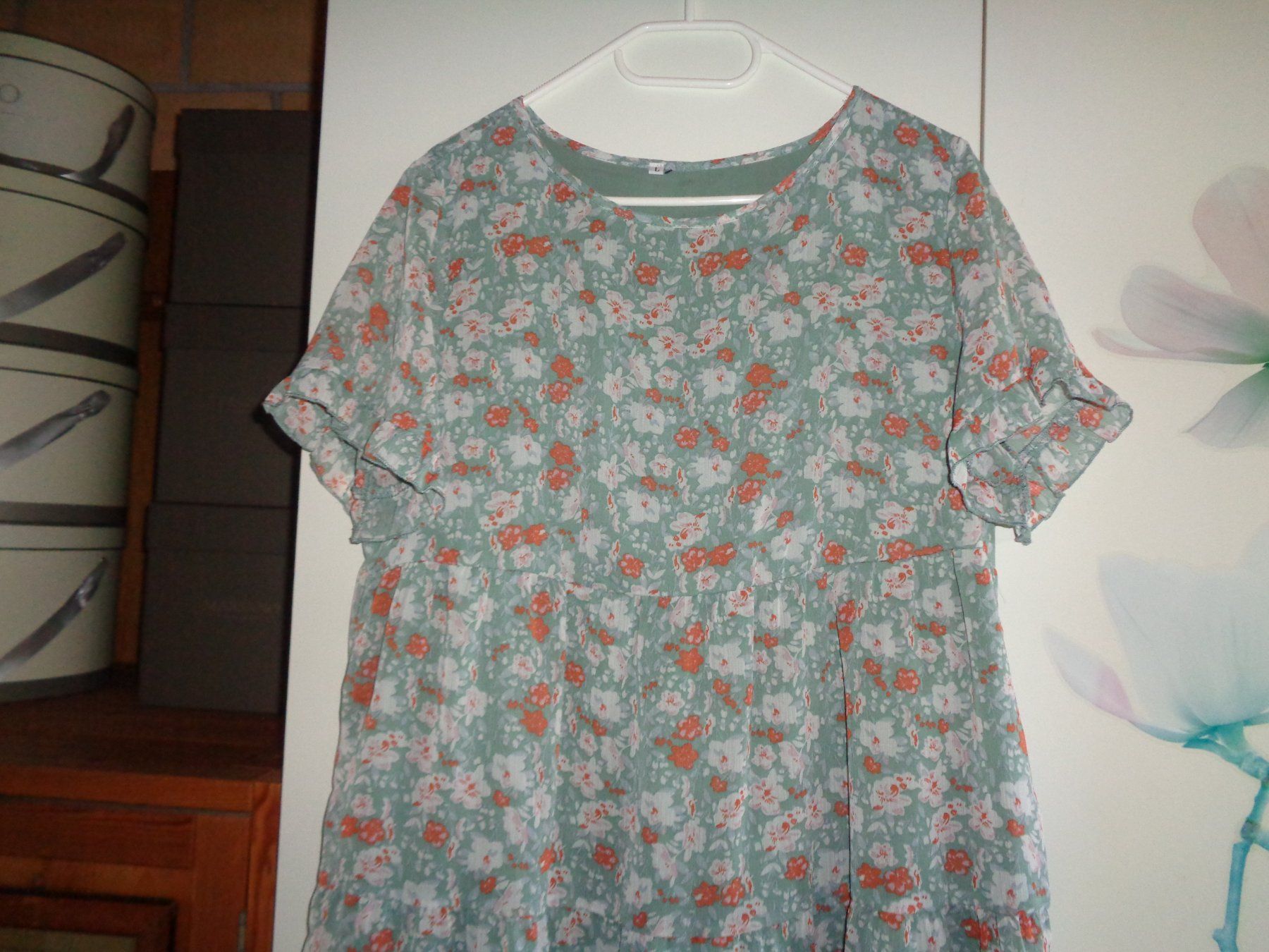 Kleider: *** Kleid mit Unterkleid *** / Neu – Neu (gemäss Beschreibung) aus Othmarsingen von Leuchtturmlady 1