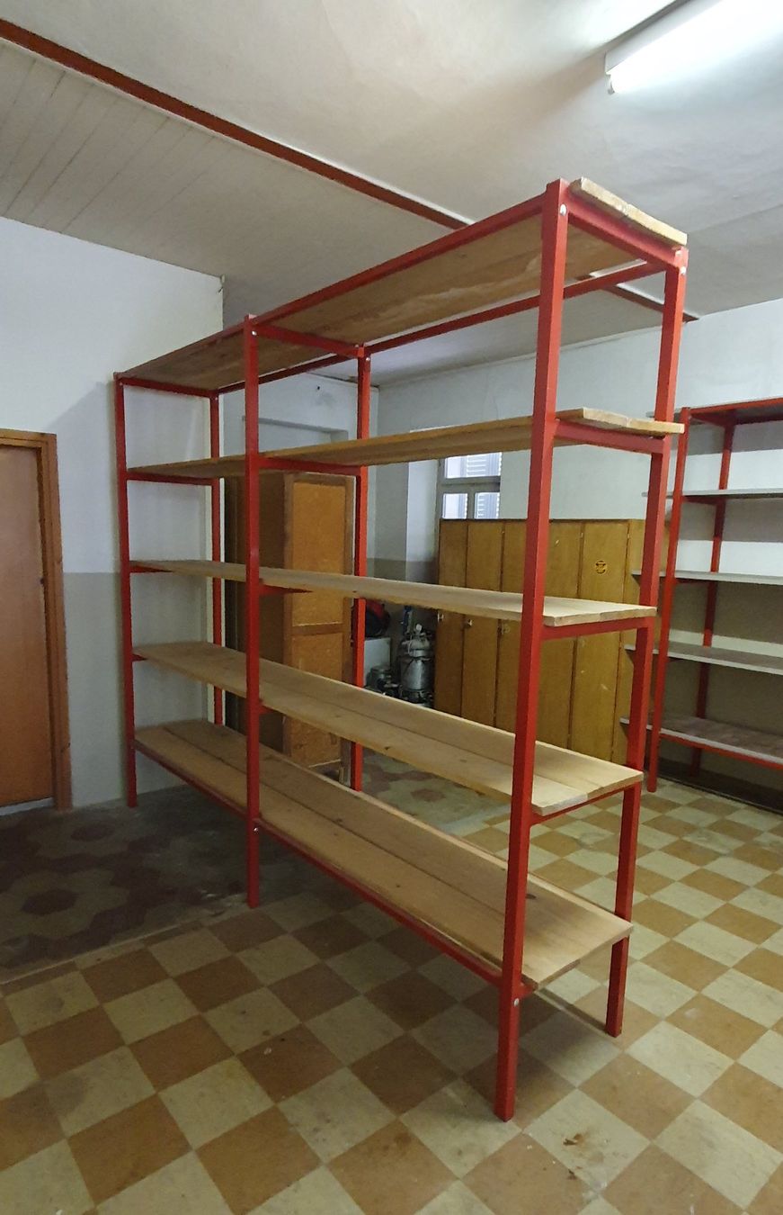 Regale: Scaffali di stoccaggio industriali – Gebraucht aus Rodi-Fiesso von Max_888 1