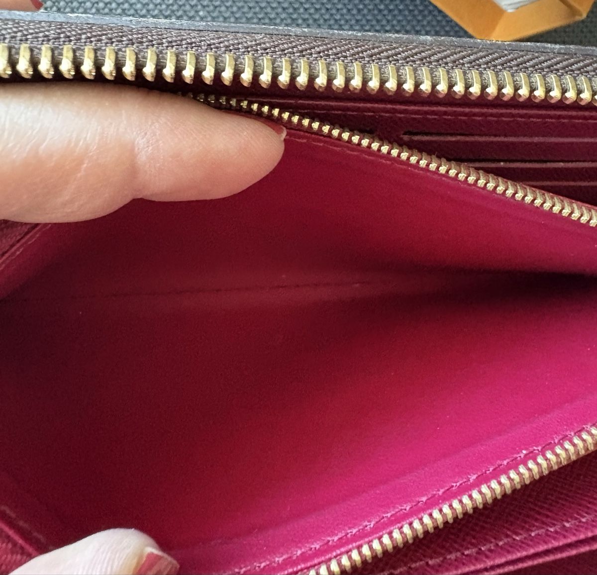 Louis Vuitton Brieftaschen: Louis Vuitton Zippy Portemonnaie – Gebraucht aus Baden von est_92cz 4