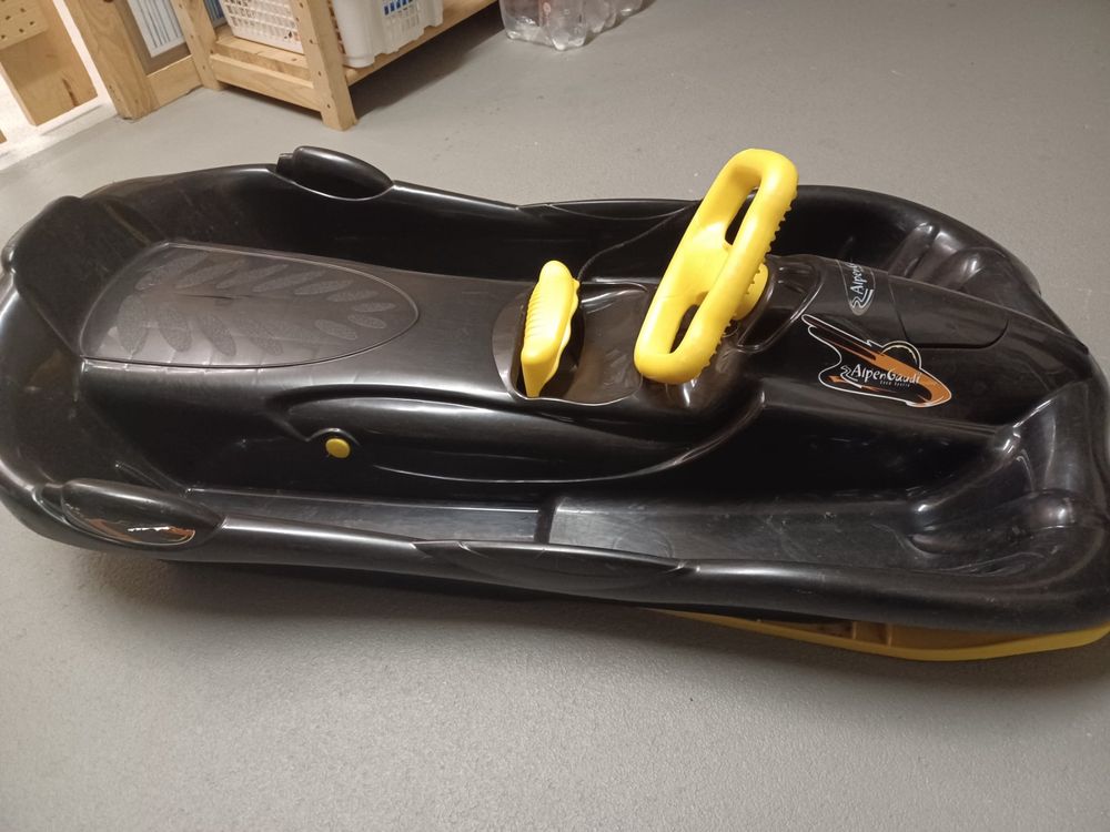 Lenkbob AlpenGaudi Snow Racer Schlitten (Gebraucht) in Emmenbrücke für ...