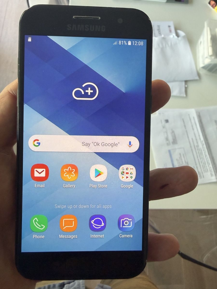 Samsung Telefoni cellulari / Smartphones: Samsung Galaxy A3 – Usato da Ostermundigen venduto da mat_qtn8