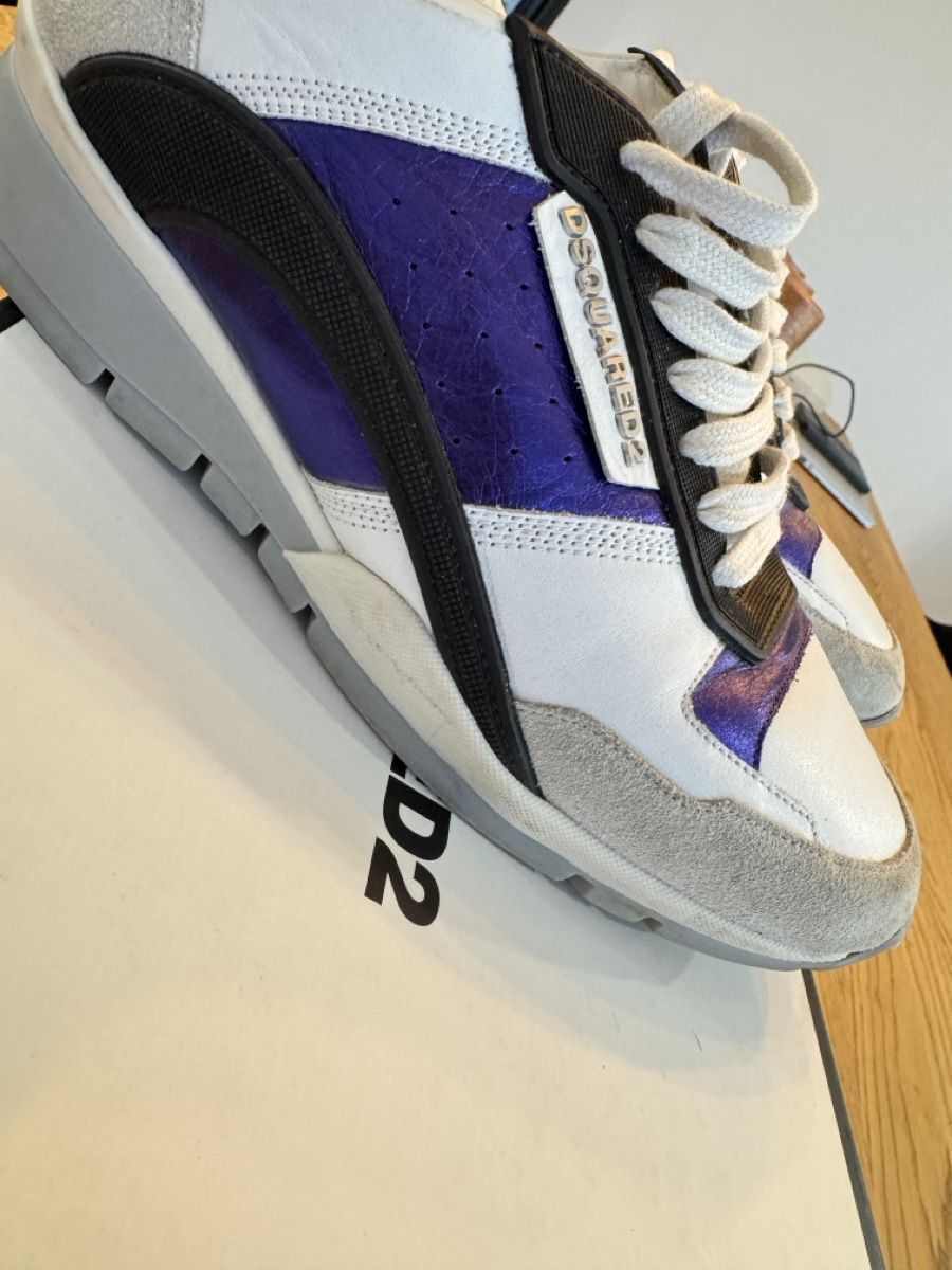 Dsquared2 Scarpe da donna: DSQUARED2 Sneaker Gr. 39 Top Zustand – Usato da Lyss venduto da JoelA. 5