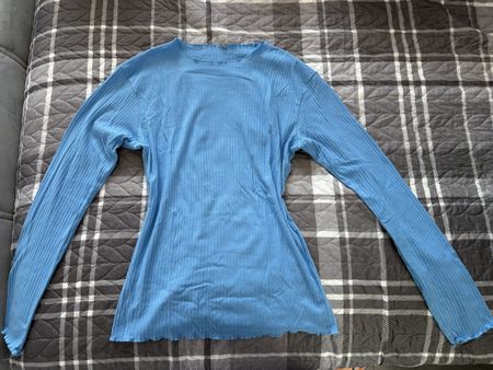 taille M, très bon état 
