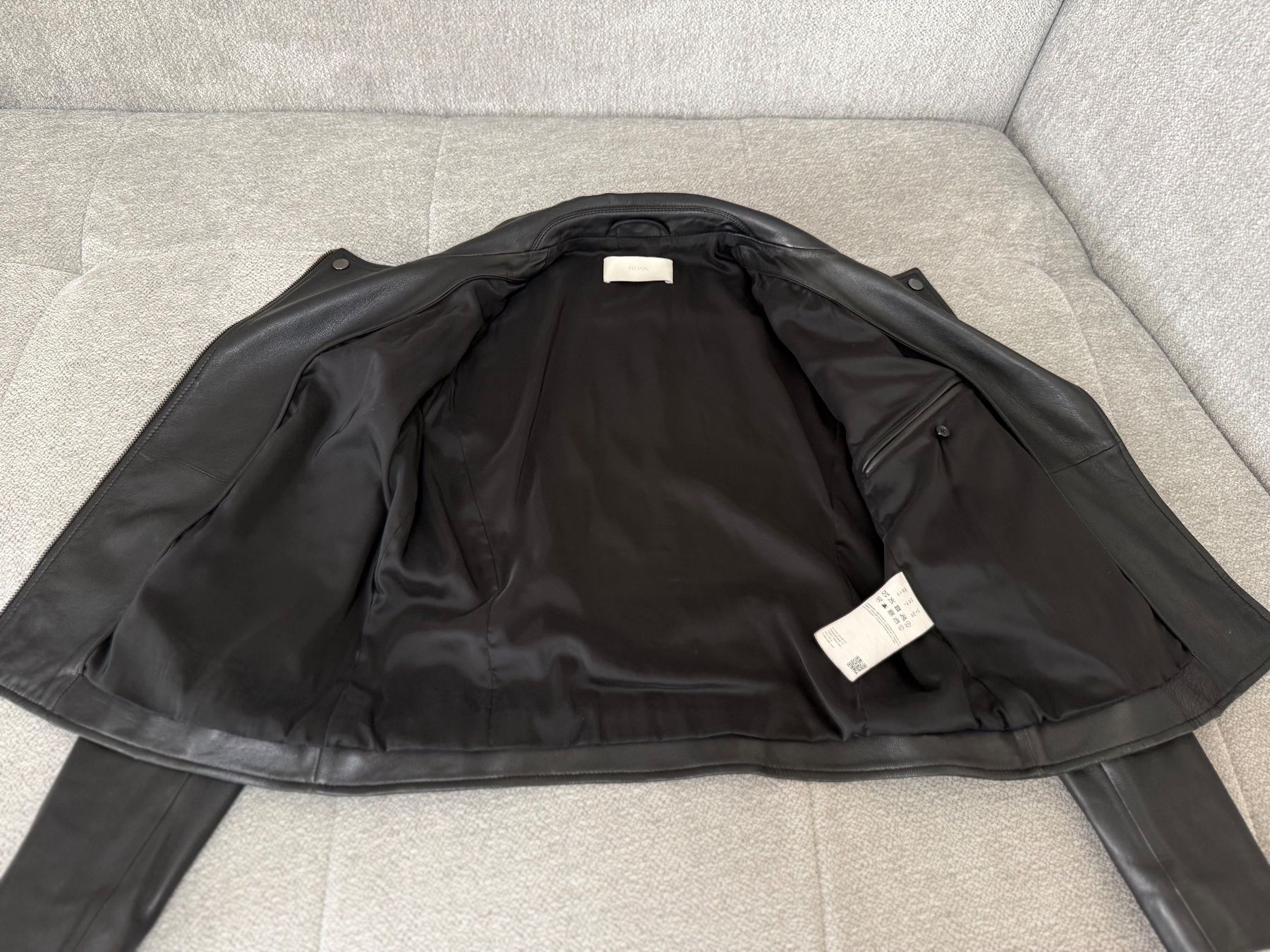 Hugo Boss Giacche: Lederjacke Boss, Gr. 36 (S) – Usato da Uetikon am See venduto da Fraufox1 6