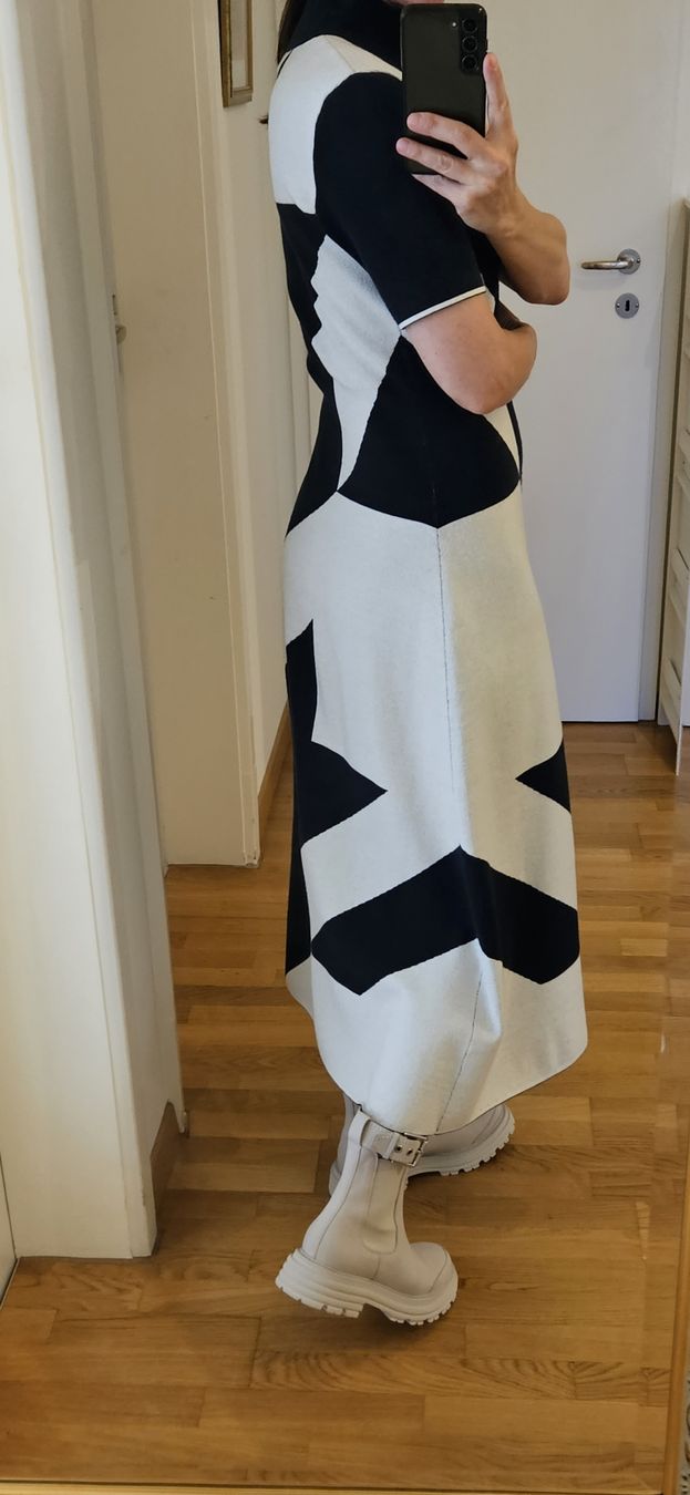 Hugo Boss Kleider: Cooles Boss Kleid XS/S – Neu (gemäss Beschreibung) aus Regensdorf von bus_dn2t 2