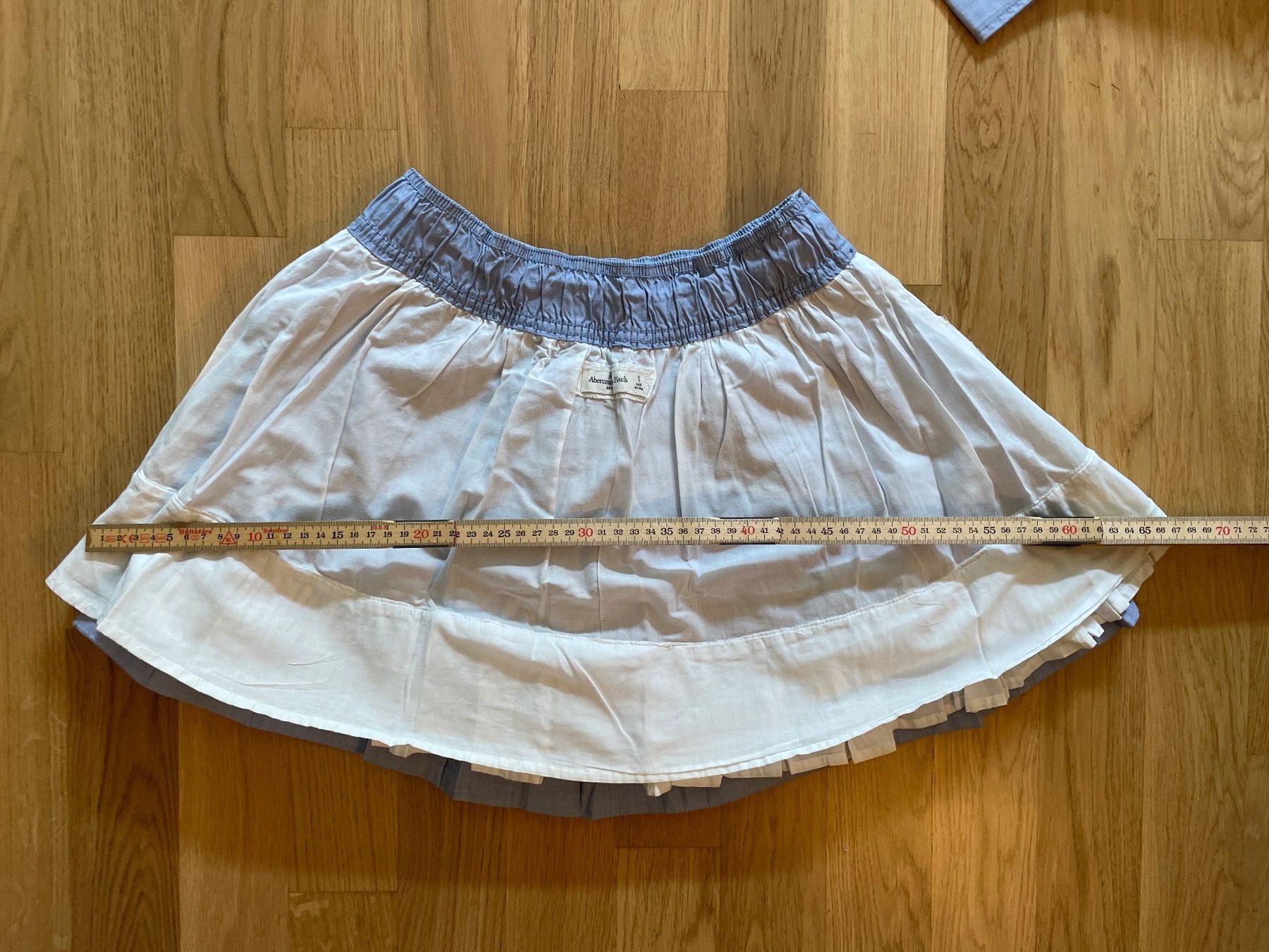 Abercrombie Gonne: Röckchen mit Schleife Abercrombie&Fitch S – Usato da Basel venduto da pilzliii 6