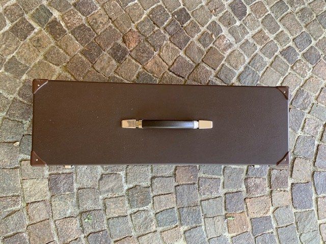 Valigie: Doppelkoffer für Schwyzerörgelis – Usato da Zofingen venduto da jhp_x7qc 1
