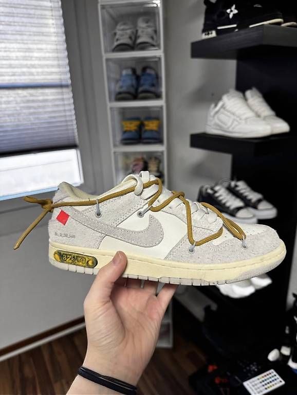 Scarpe da uomo: Nike Off White Dunk – Usato da Lupfig venduto da CEichi812