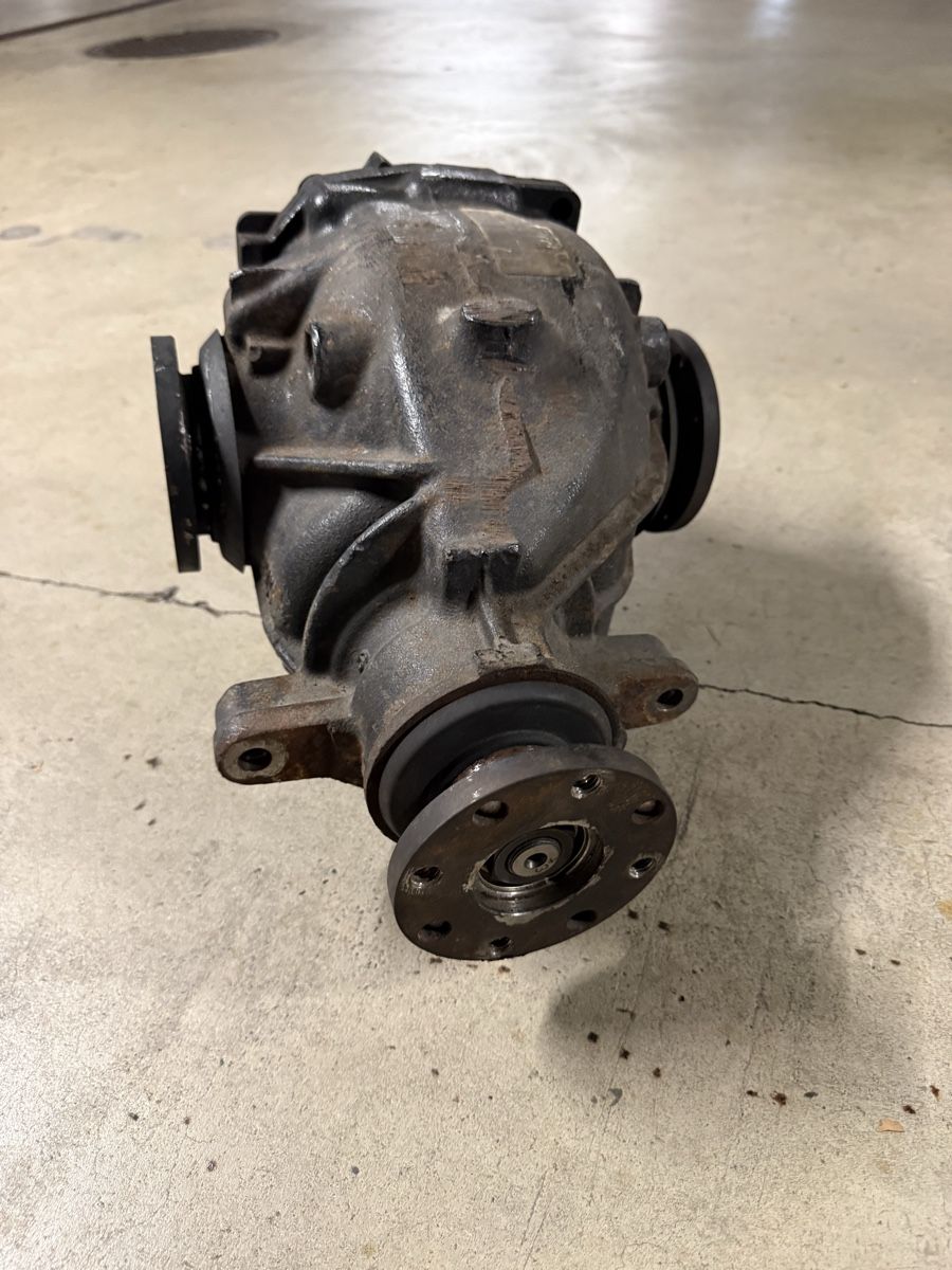 BMW Tutti pezzi di ricambio auto: BMW E46 Differential 7504531 / 3.15 – Usato da Hindelbank venduto da Gti88 1
