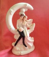 NEU Brautpaarfigur im Mond Hochzeitstorte Tortendekoration