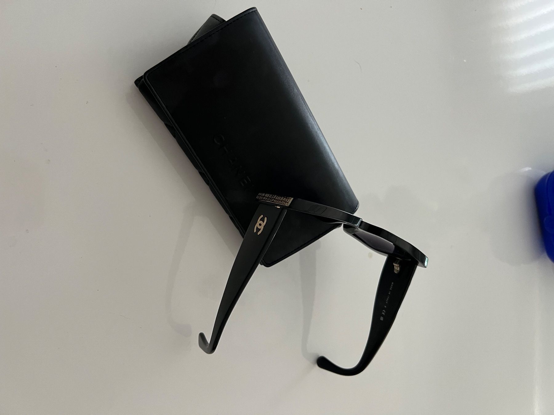 Chanel Occhiali & Lenti: Lunettes de soleil Chanel noires – Usato da Epalinges venduto da luc_25zt 2