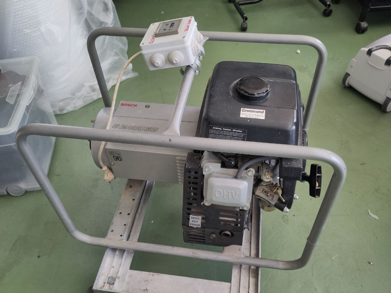 Bosch Generatori di corrente: Notstromaggregat Bosch G2400SB – Difettoso da Pratteln venduto da Cartonsducoeur_bl
