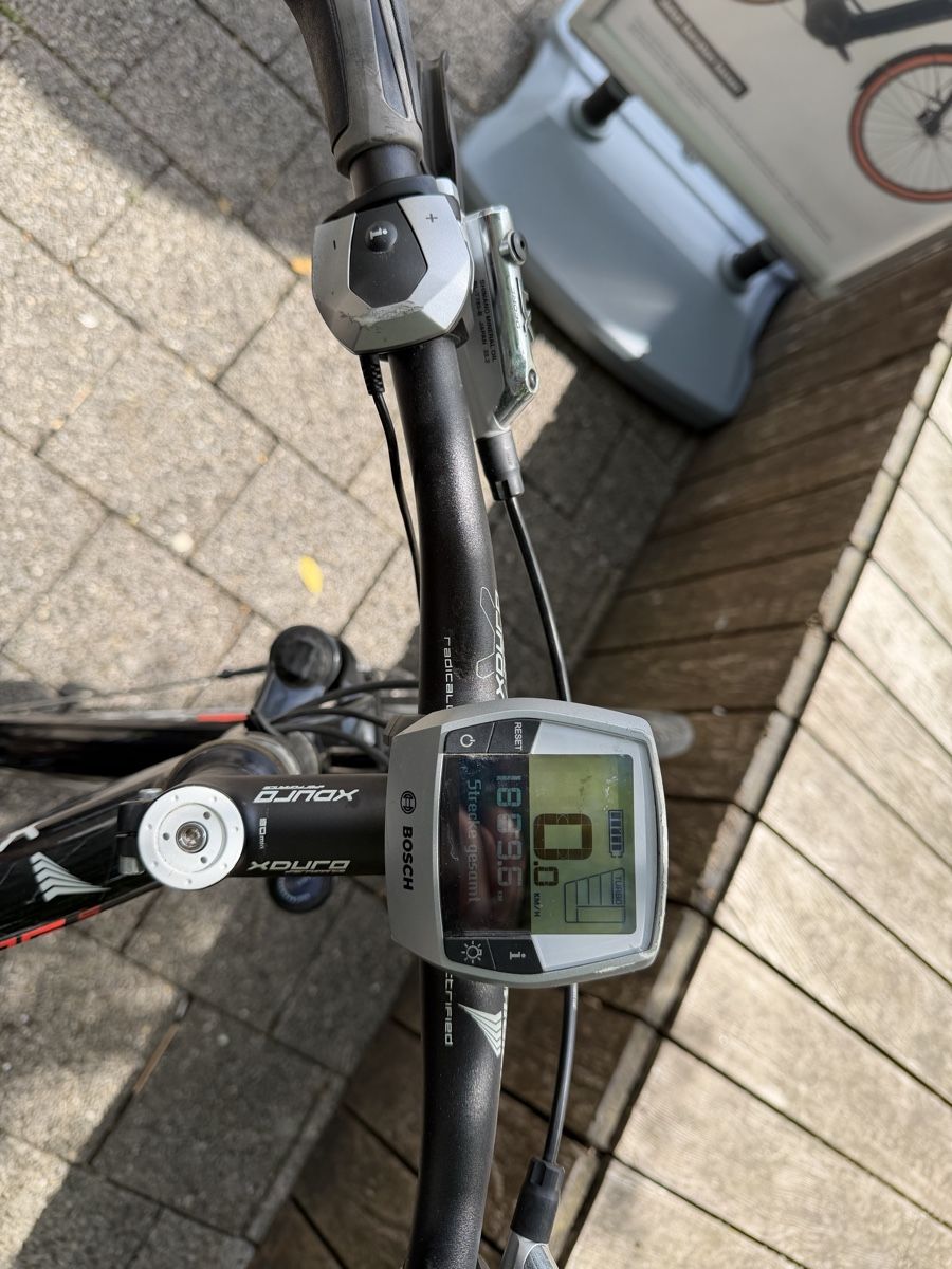 Haibike Velos: E-Bike Haibike für Bastler – Defekt aus Winterthur von Messenger 1