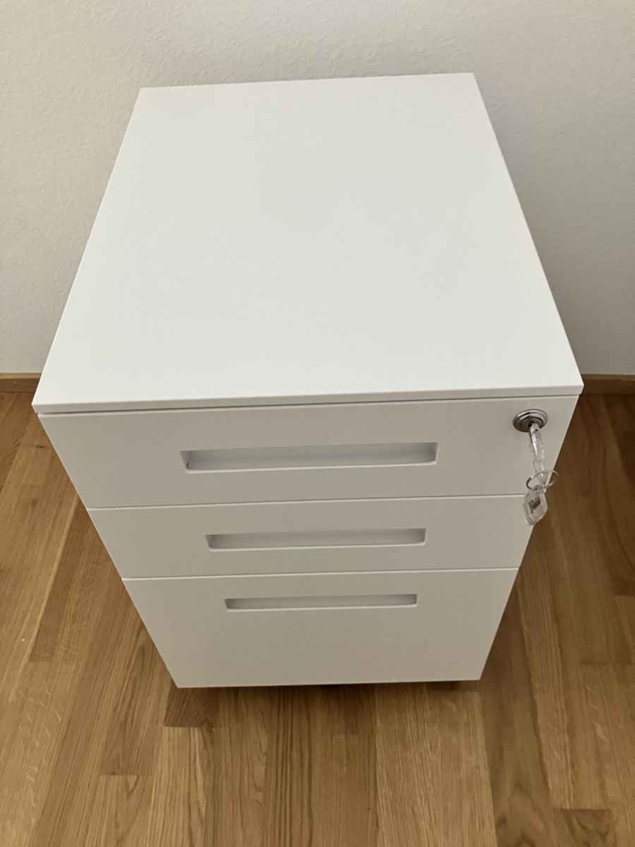 Korpus: Rollcontainer weiss 3 Schubladen abschliessbar – Gebraucht aus Liestal von Denise12345 1