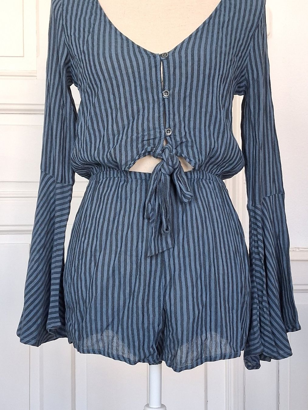 Billabong Jumpsuits: Kurzer Jumpsuit Billabong Blau Gr. S – Gebraucht aus Ried-Brig von Zzyzx 3