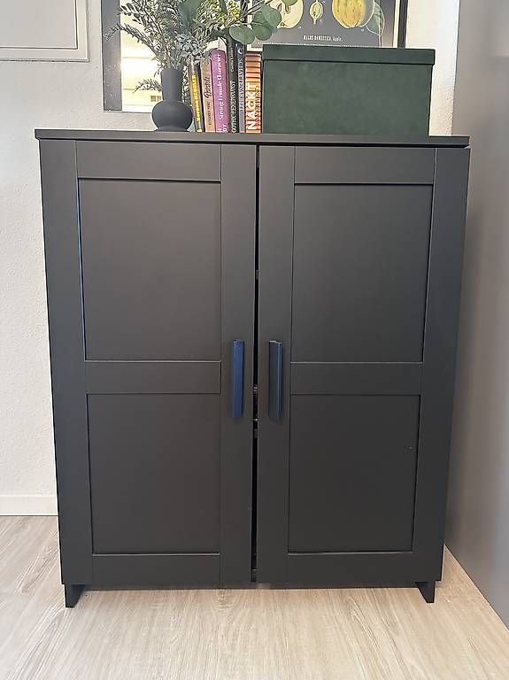 Armadi: Ikea Brimnes Schrank mit Türen – Usato da Ebikon venduto da jne_98jn