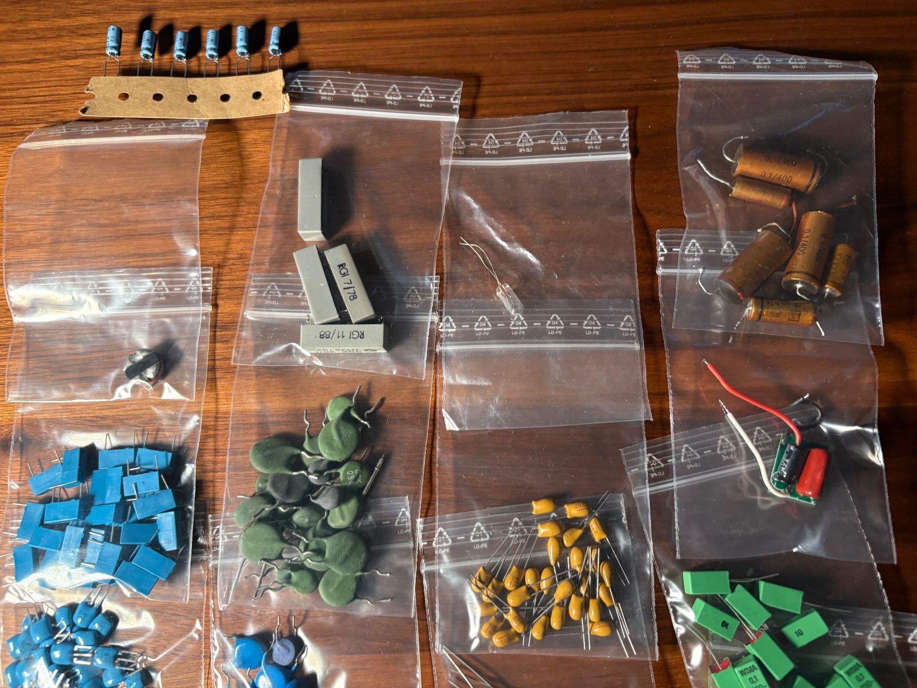 Componenti elettronici: Elektronische Bauteile. Set3 – Nuovo (secondo la descrizione) da Schwändi GL venduto da Lego_und_co 2