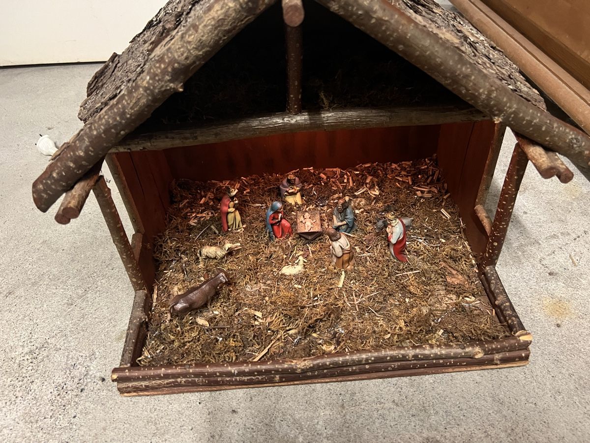 Articoli in legno: Handgefertigte Weihnachtskrippe Holz/Moos,Top Zustand! – Usato da Schaffhausen venduto da cca_99x2 1