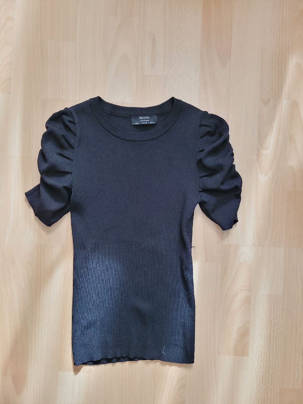 Bershka Tops: Top Bershka gr. S – Gebraucht aus Inwil von Flower2325