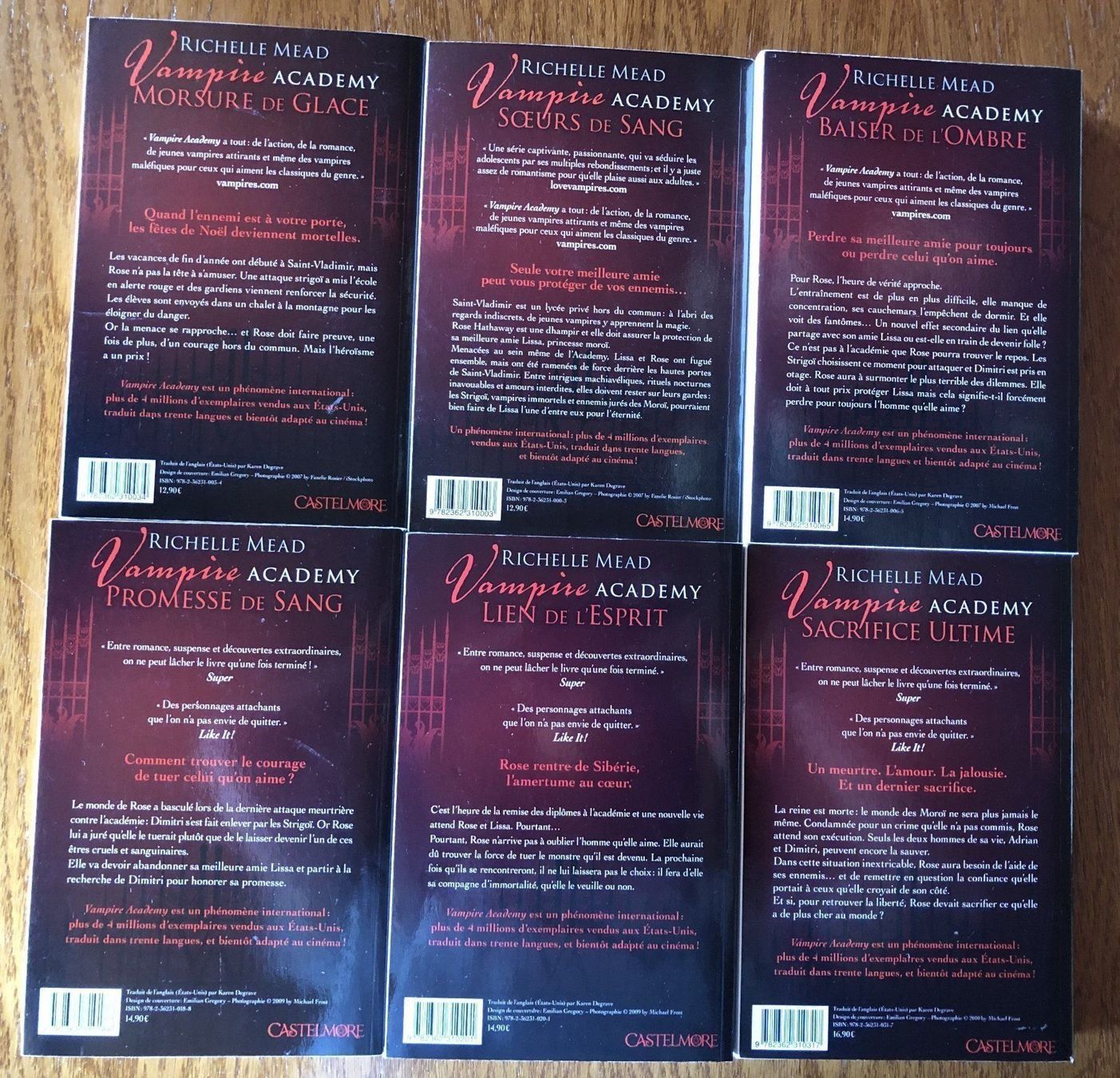 Libri: 6 livres Vampire Academy (série complète) – Usato da Fribourg venduto da Alexia90 1