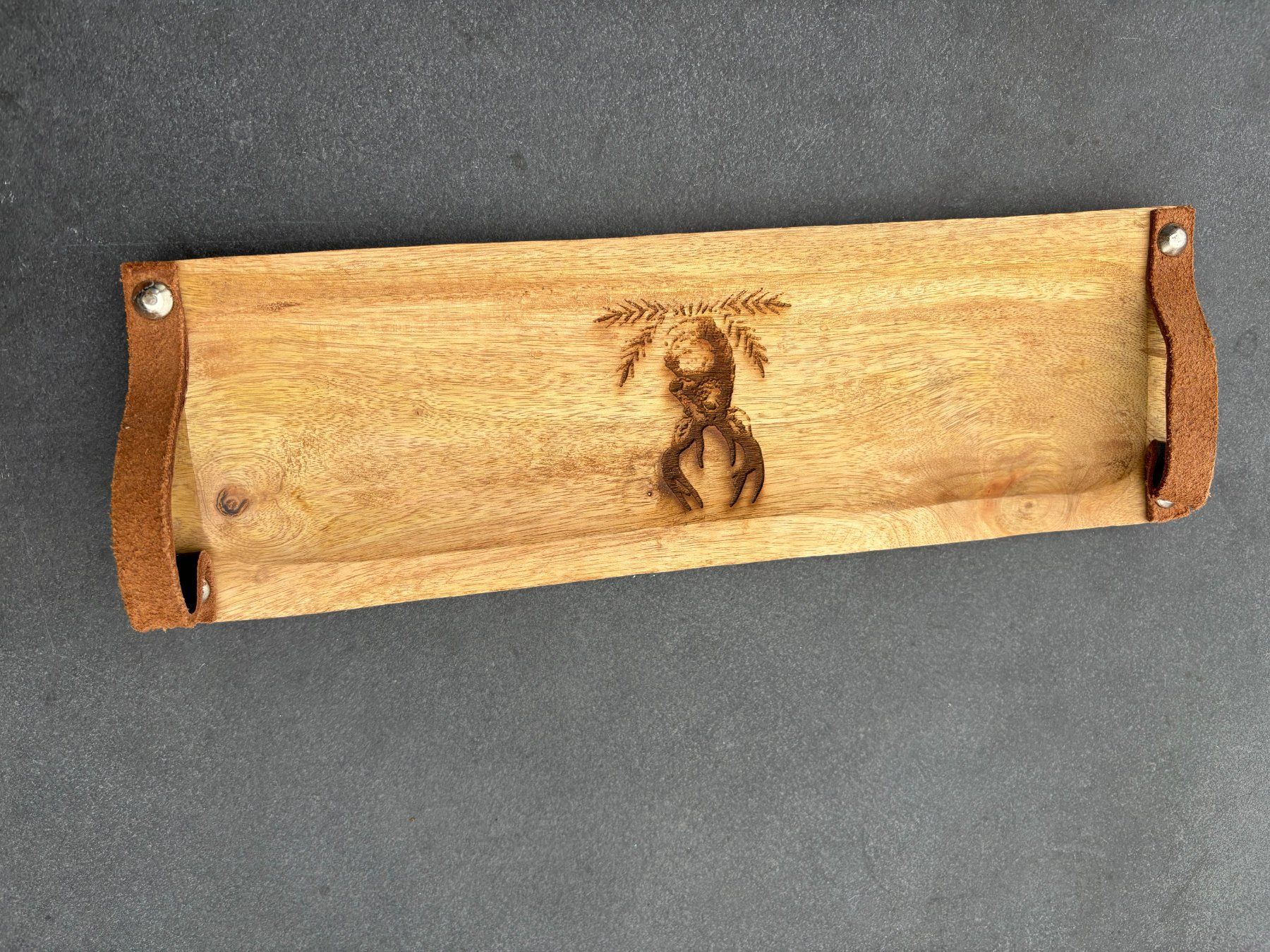 Servierplatten: Serviertablet mit Hirsch, Lederhalter – Gebraucht aus schmerikon von nicole091 3
