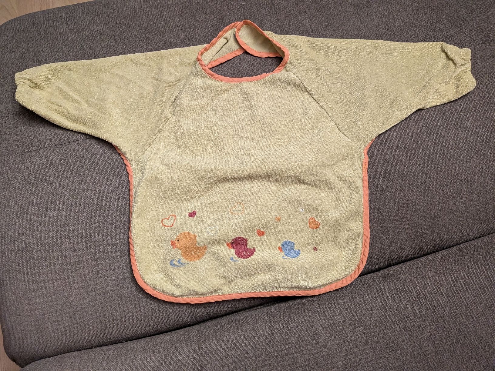 Pasti del neonato: Lätzchen Baby mit Ärmel – Usato da Schötz venduto da pemali