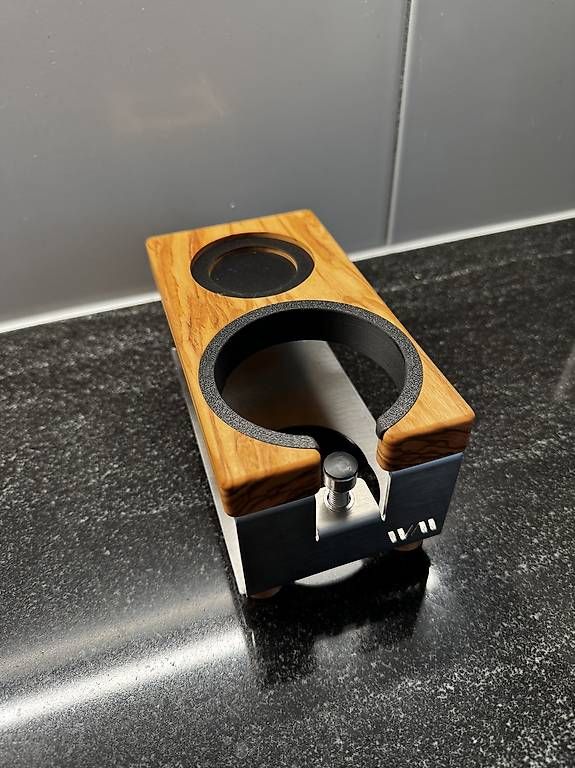 Macchine per caffè & Macchine per espresso: Wiedemann Tamperstation Lang Olivenholz – Nuovo (secondo la descrizione) da Oberburg venduto da dplayzz 1