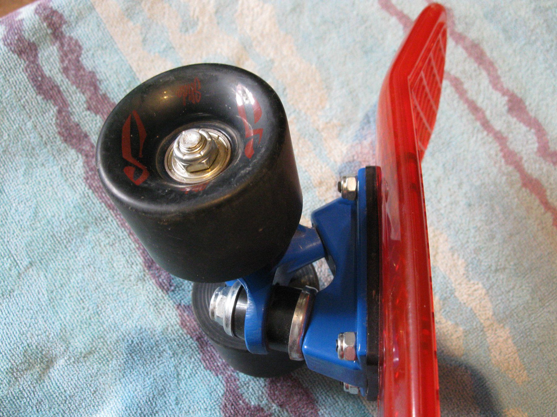 Slide Skateboards: Penny Board Slide rot – Usato da Hittnau venduto da Mares8335 4