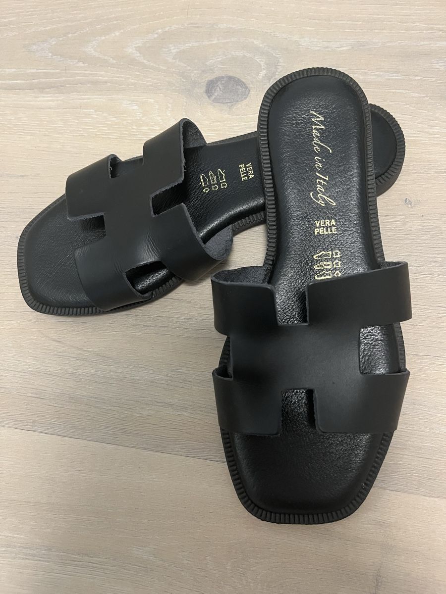 Scarpe da donna: Pantoletten aus Leder schwarz 37 neu – Nuovo (secondo la descrizione) da Birrwil venduto da vanyboo 1