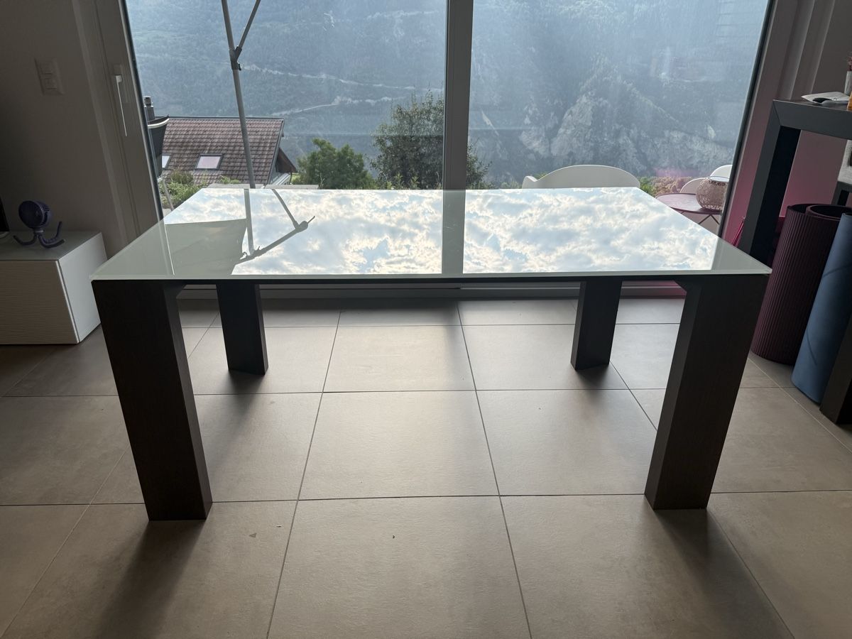 Tavoli: Table à manger, collection Sovet – Usato da Vex venduto da PhilCornerCH 3