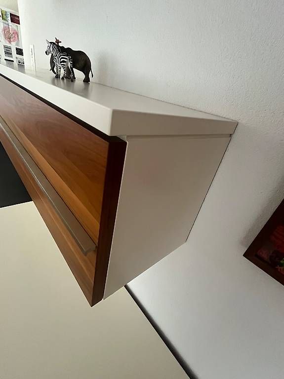 Hülsta Armadi: ORIGINAL HÜLSTA HÄNGESCHRANK – Usato da Sirnach venduto da Schlitzohr73