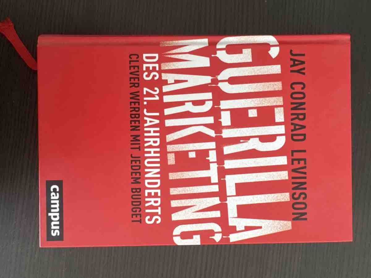 Bücher: Guerrilla Marketing Jay Conrad Levinson Buch – Gebraucht aus Winterthur von LegioXIII93