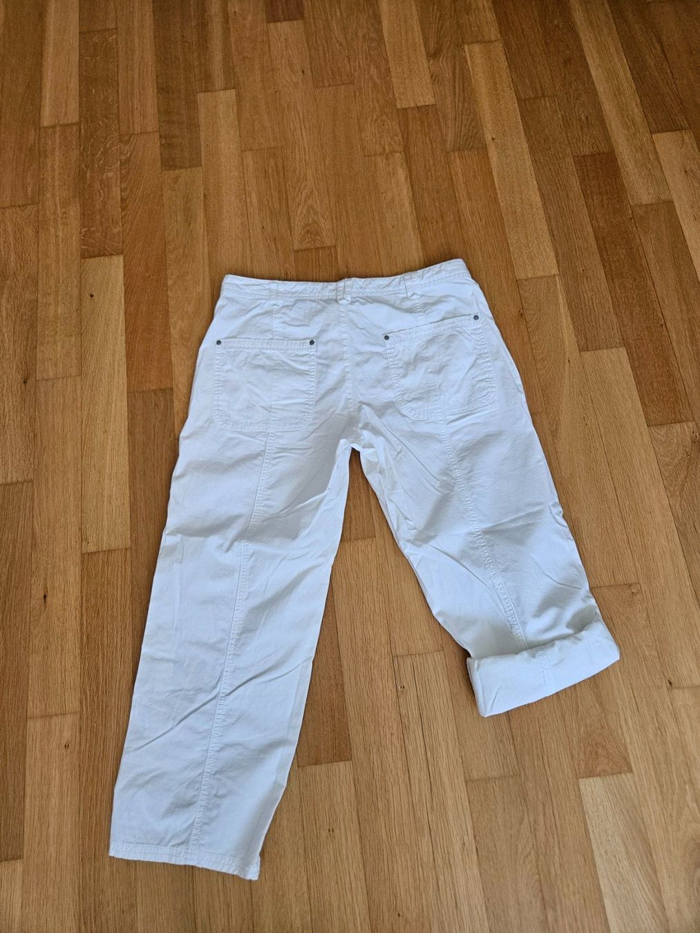 Pantaloni: Caprihose weiss Gr. 40 – Usato da Möriken AG venduto da pam66 1