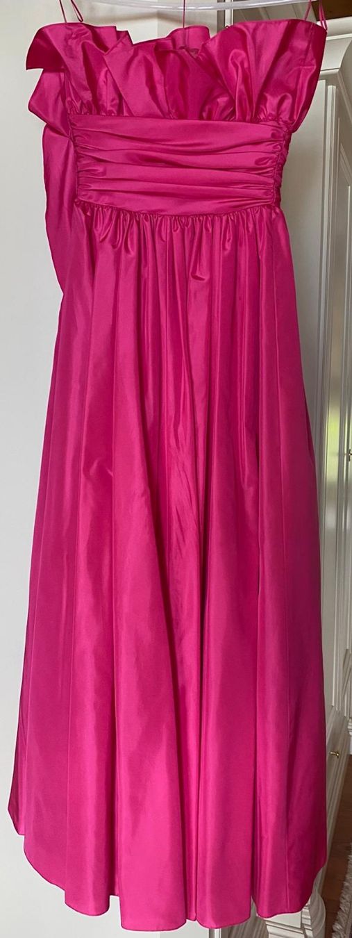 Vestiti: Pretty in Pink Ballkleid Modissa Gr. 36 – Nuovo (secondo la descrizione) da Brione s. Minusio venduto da batwoman3 1
