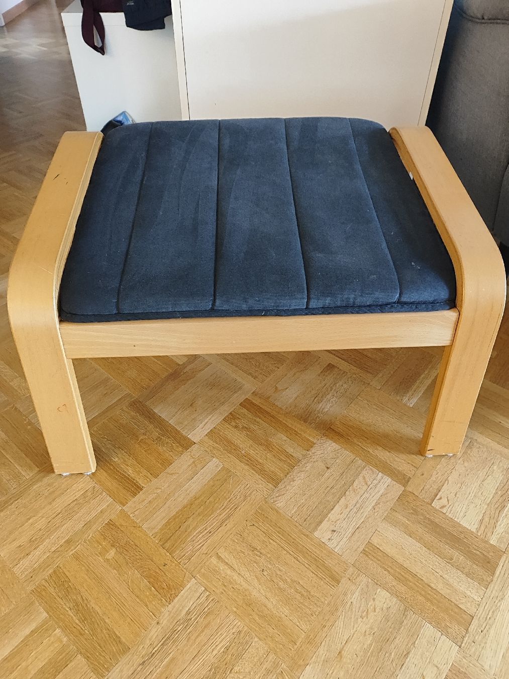 Sgabelli: IKEA POÄNG Hocker – Usato da Köniz venduto da handballerina2