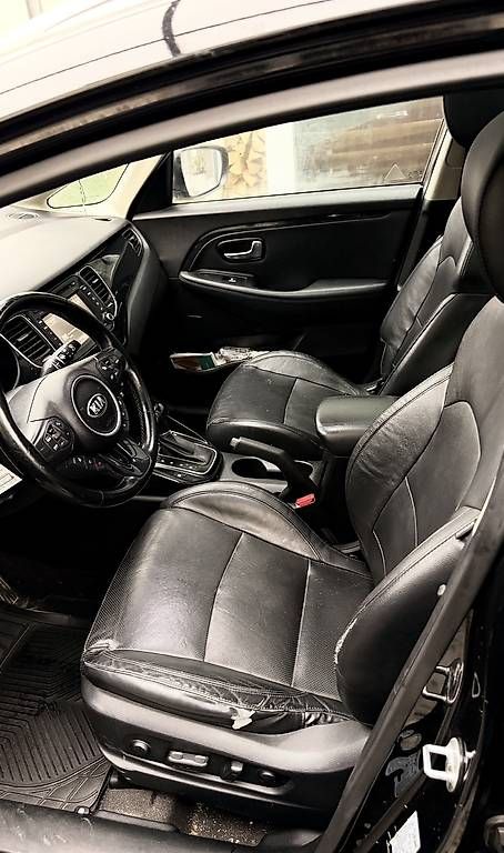 Autos: KIA Carens IV 2016 – Gebraucht aus Tramelan von rubindelgado 2