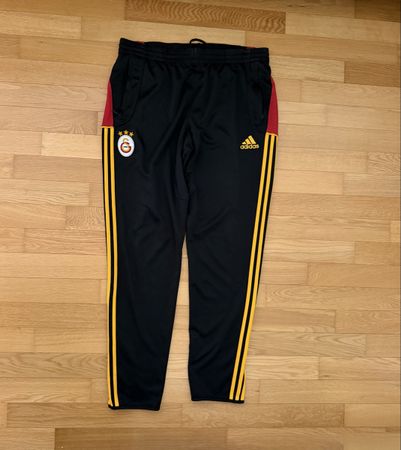 Galatasaray Adidas Trikot Trainerhose 2009-10 Schwarz