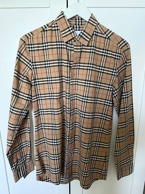 Camicette: Burberry Hemd  – Usato da Niederwangen BE venduto da taygun