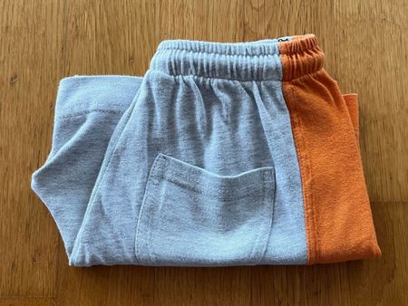 Kurze Hosen für Kinder, Grösse 98 (für 3 Jahre)