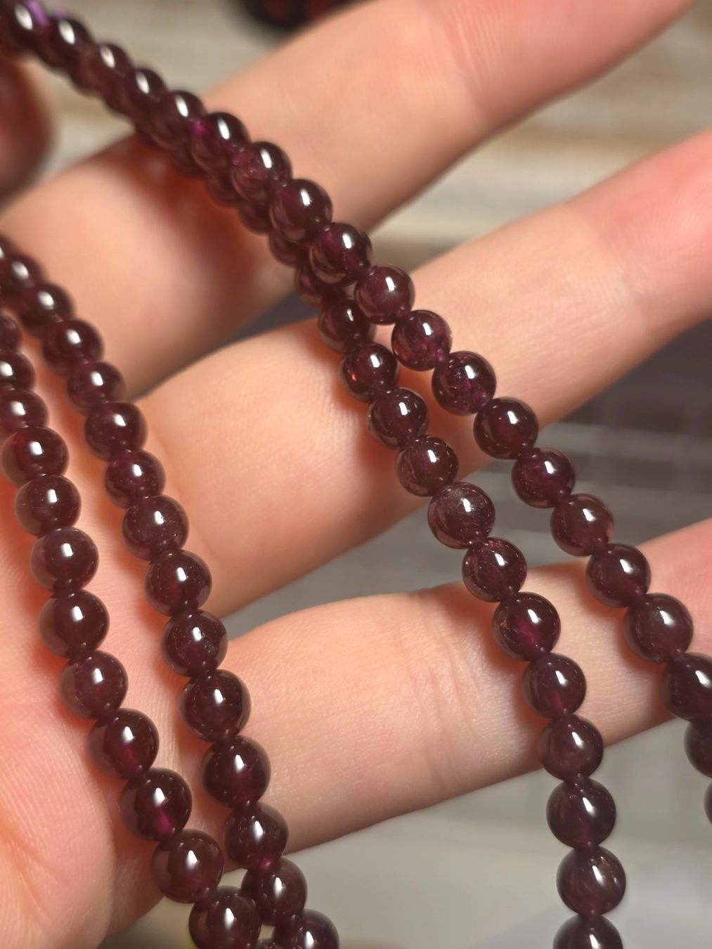 Minerali & Pietre curative: Sternenlicht Granat Halskette – Nuovo e nell'imballaggio originale da Matzingen venduto da Shay_Crystalz 1
