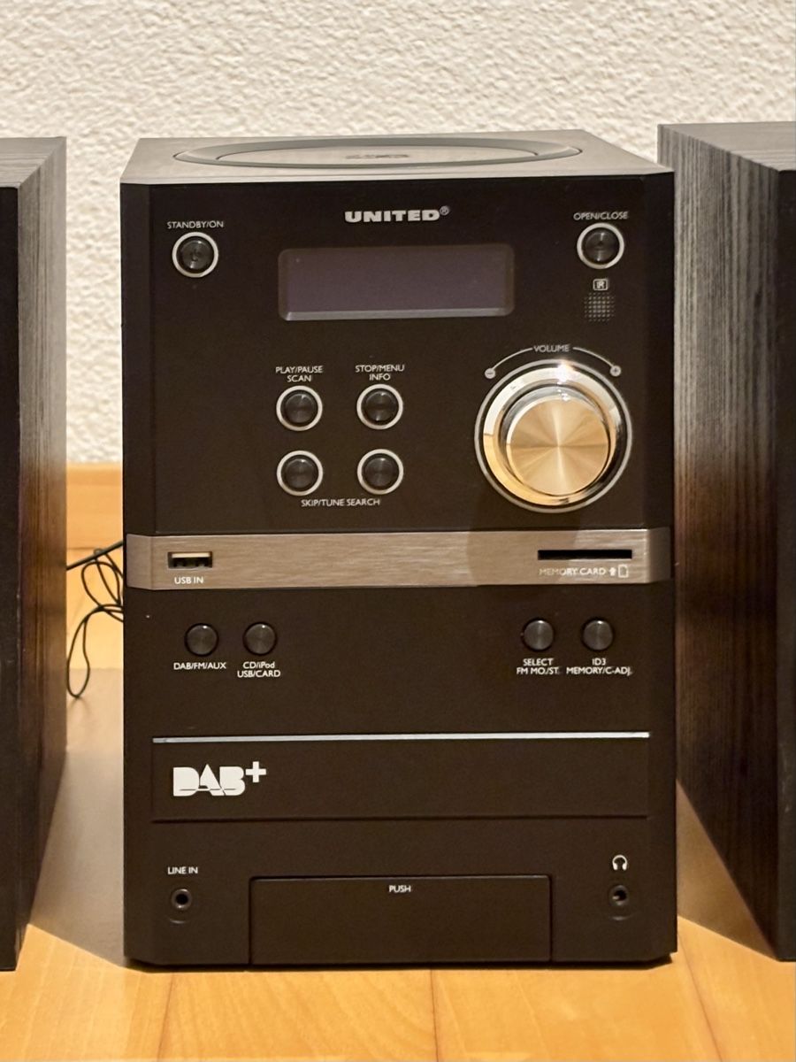UNITED DAB+ Micro Anlage mit CD, USB & Lautsprecher (Gebraucht) in ...