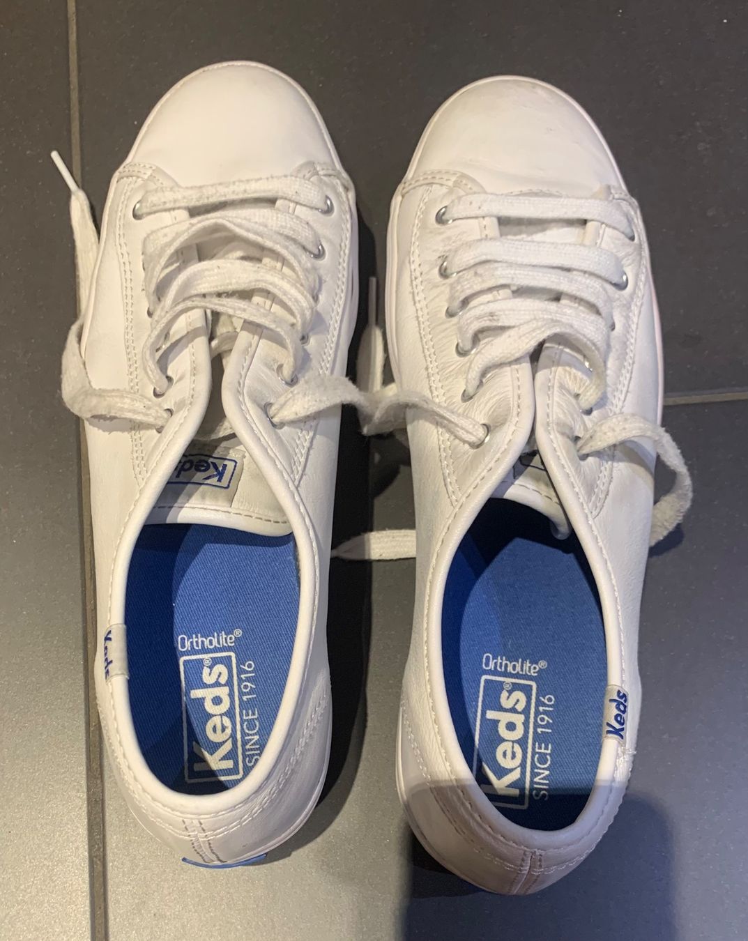 Scarpe da donna: KEDS Leder Sneaker weiss Gr. 40 – Usato da Winterthur venduto da amapola 3