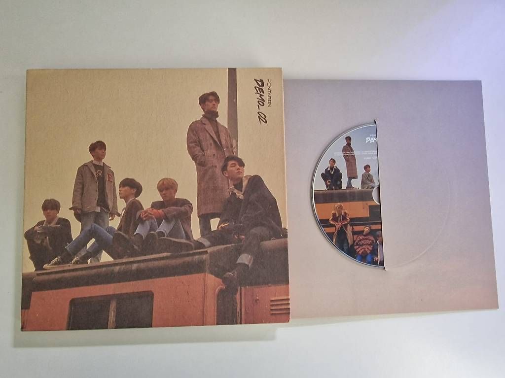 Album: Pentagon Demo_02 5. Mini-Album – Usato da Wilen b. Wil venduto da dan_7fjb 1
