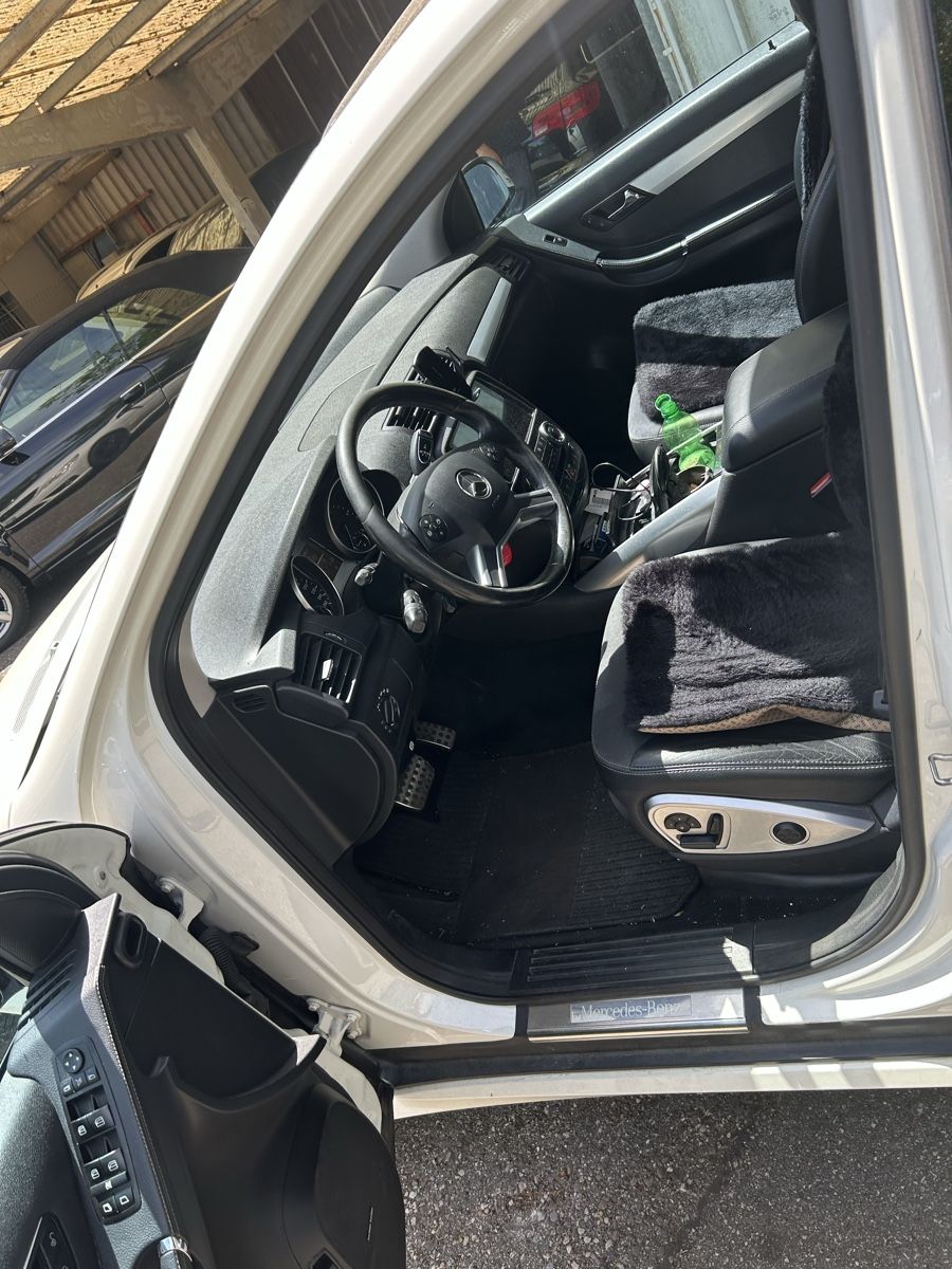 Mercedes-Benz Automobili: Mercedes R320 CDI mit Schiebedach  – Difettoso da Gümligen venduto da mdem4 7