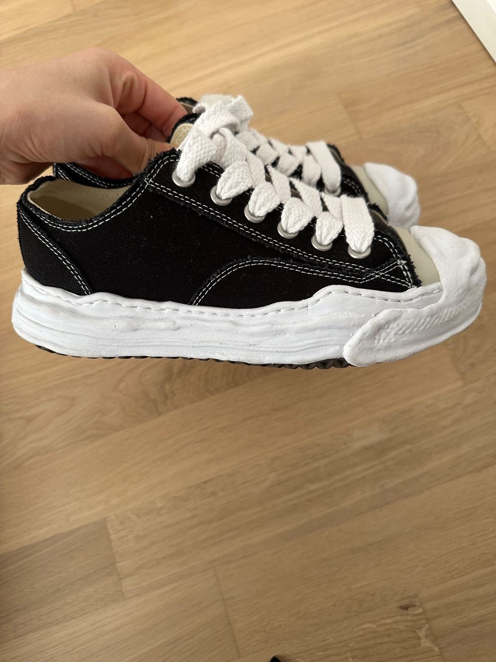Scarpe da uomo: Maison Mihara Sneaker – Usato da Zürich venduto da kal_b5yh 1