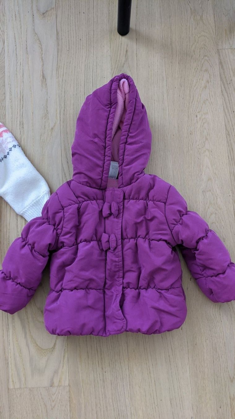 Lotti & Set di vestiti: Winterjacke & Pulover Gr. 86 Mädchen – Usato da Zürich venduto da pisamun 1