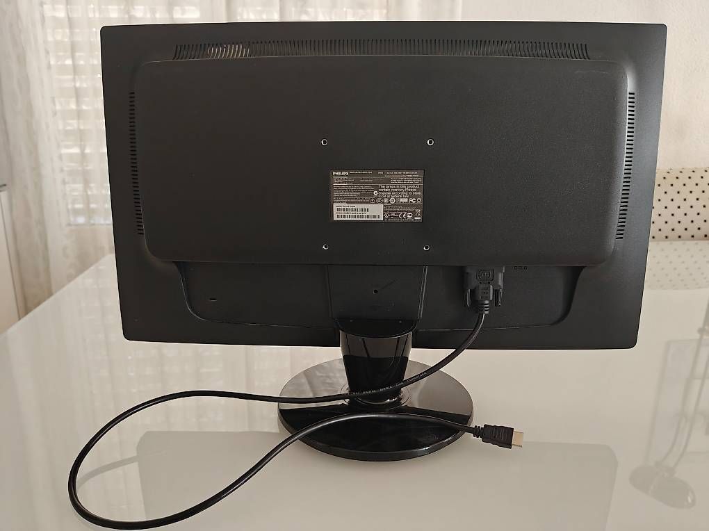 Monitore: 24" Monitor Philips  24IE – Gebraucht aus Klingnau von wal_68wl 1