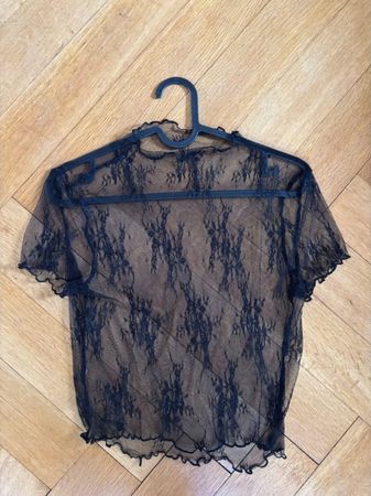 Chemisier en dentelle noire