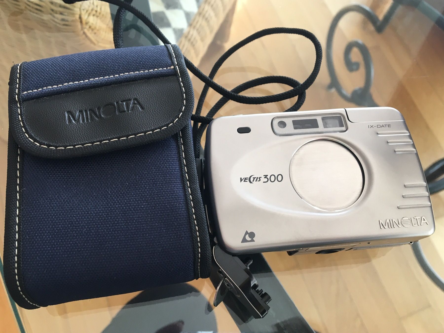 Minolta Fotocamera: Kamera Minolta mit APS – Usato da Kriens venduto da cha_5yhb 3